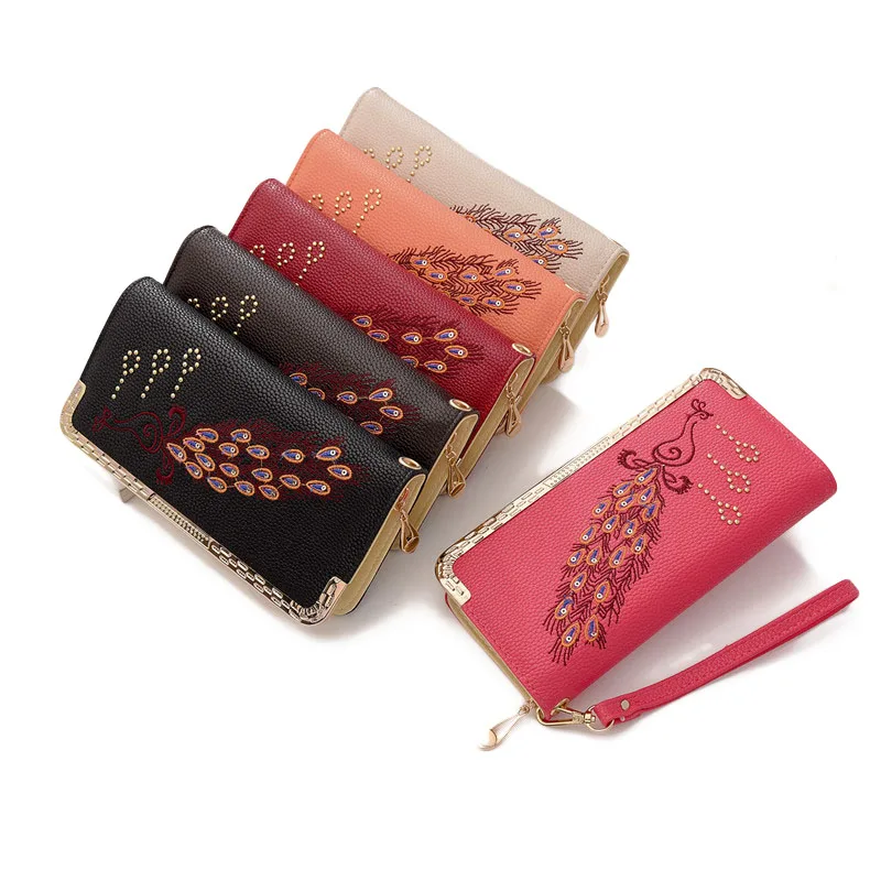 New Fashion Ladies Long PU Leather Wallet Peacock Embroidery Nail Single Zipper Clutch Mobile Phone Coin Purse
New Fashion Ladies Long PU Leather Wallet Peacock Embroidery Nail Single Zipper Clutch Mobile Phone Coin Purse