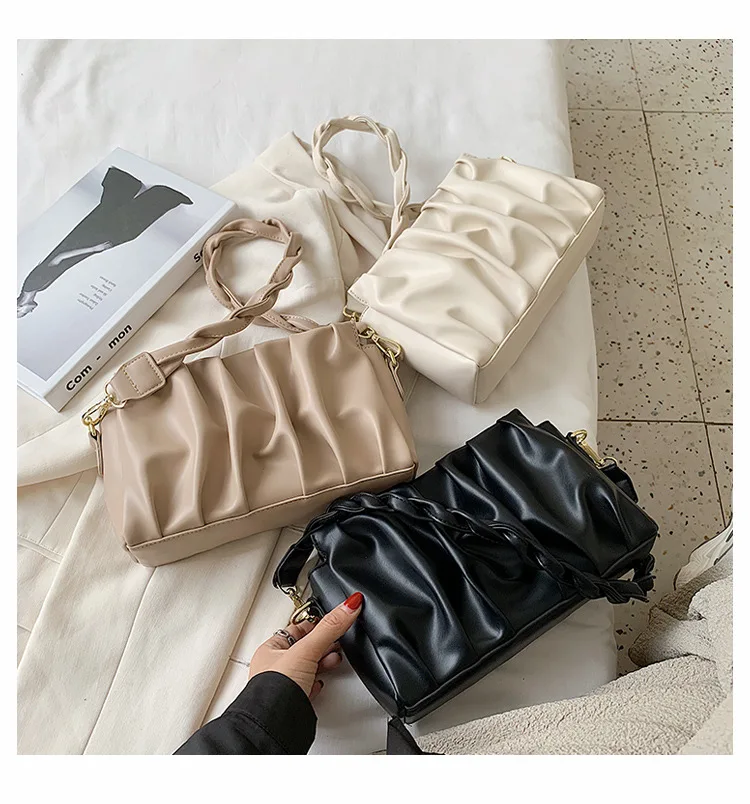 Pleated Solid Color Shoulder Bag Purses And Girls Messenger Pu Leather Designer Pillow One-shoulder Underarm Handbags For Women
Pleated Solid Color Shoulder Bag Purses And Girls Messenger Pu Leather Designer Pillow One-shoulder Underarm Handbags For Women