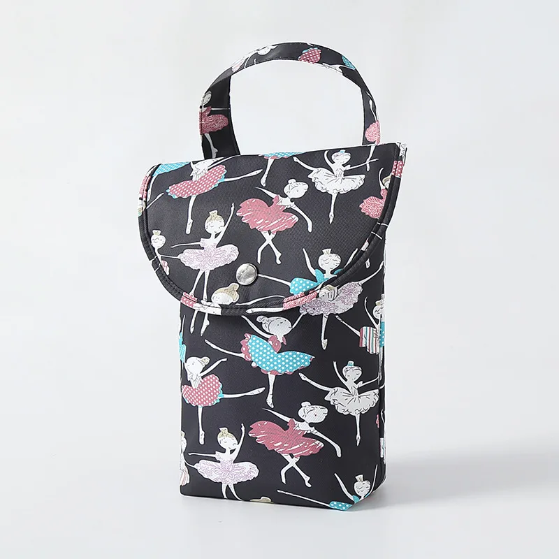 wholesale new fashion portable wet dry bag baby cloth diaper nappy bag reusable with metal snap
wholesale new fashion portable wet dry bag baby cloth diaper nappy bag reusable with metal snap