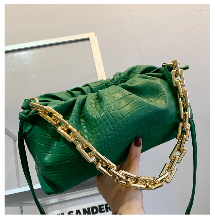 2021 Clutch Pleated Women Fashion Handbags Shoulder Cloud Bag with Gold Chain, Brown/black/yellow/white/green/blue/orange/brown/red/beige
2021 Clutch Pleated Women Fashion Handbags Shoulder Cloud Bag with Gold Chain, Brown/black/yellow/white/green/blue/orange/brown/red/beige