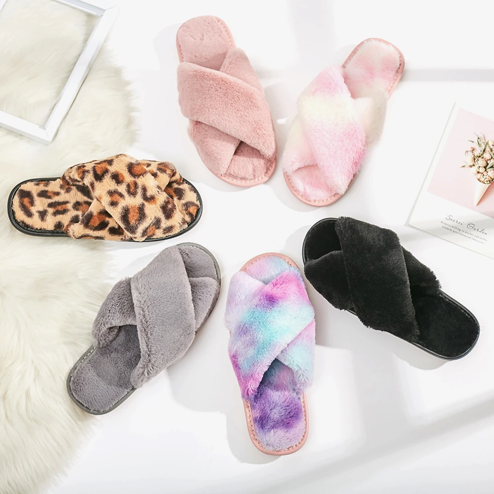 Cheap Price Wholesale Cross Faux Fur Slippers Slides Casual Women's House Slipper, Customized color
Cheap Price Wholesale Cross Faux Fur Slippers Slides Casual Women's House Slipper, Customized color