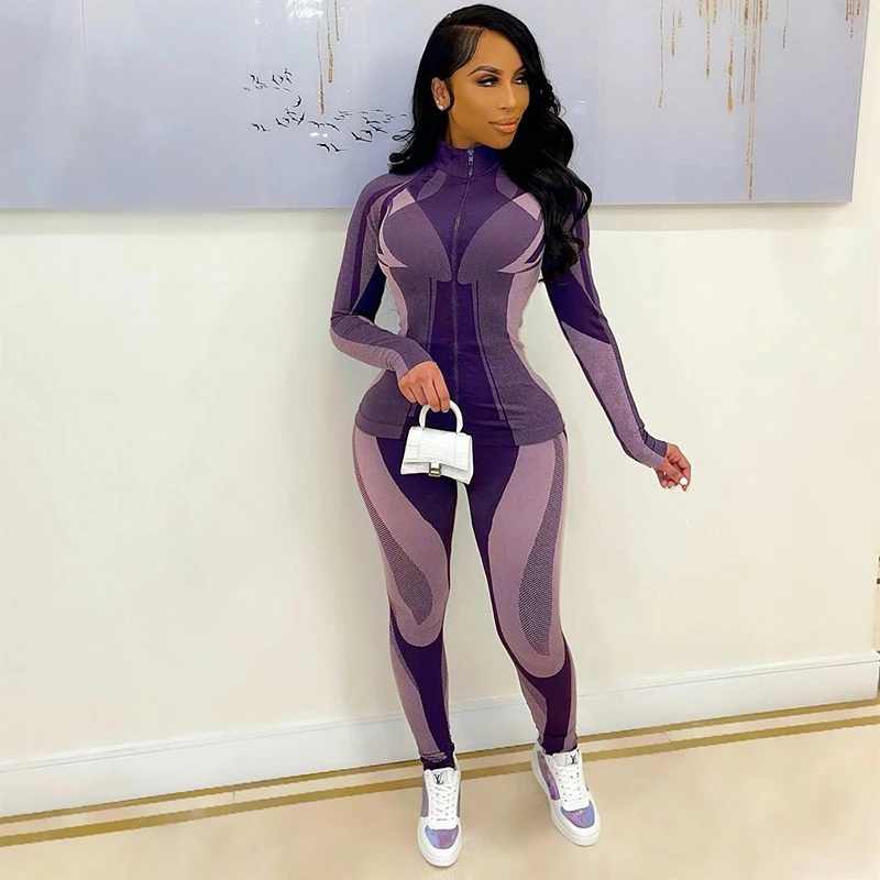K21ST541 Sporty Two Piece Set Women Long Sleeve Zipper T-shirt Patchwork Print Pencil Pants Activewear Two Piece Pants Set
K21ST541 Sporty Two Piece Set Women Long Sleeve Zipper T-shirt Patchwork Print Pencil Pants Activewear Two Piece Pants Set