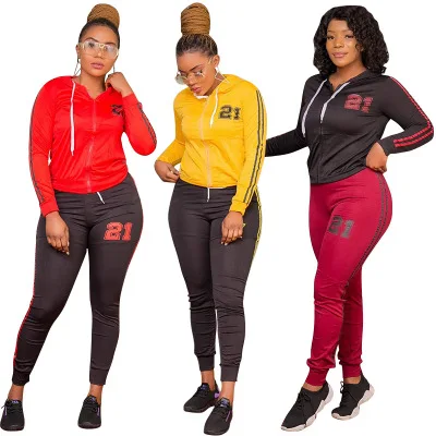 5XL wholesale new winter hot style women tracksuits joggers suits sets letter printed knitted fashion casual plus size sets
5XL wholesale new winter hot style women tracksuits joggers suits sets letter printed knitted fashion casual plus size sets