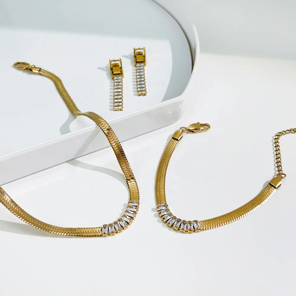 N0540 trendy 18k gold plated 316L stainless steel snake bone chain rhinestone choker jewelry zircon flat chain necklaces set
N0540 trendy 18k gold plated 316L stainless steel snake bone chain rhinestone choker jewelry zircon flat chain necklaces set