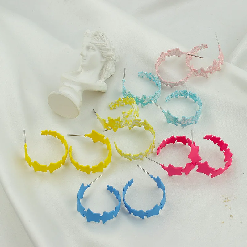 OUYE New Personality Simple and Cute Color C-shaped Five-pointed Star Earrings Female Fashion Cute Alloy Earrings, Colorful
OUYE New Personality Simple and Cute Color C-shaped Five-pointed Star Earrings Female Fashion Cute Alloy Earrings, Colorful