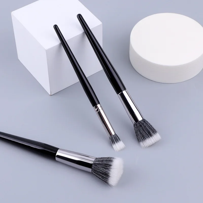 Beech Makeup Brush Two Tone Hair Concealer Brush Loose Powder Brush With Wooden Handle
Beech Makeup Brush Two Tone Hair Concealer Brush Loose Powder Brush With Wooden Handle