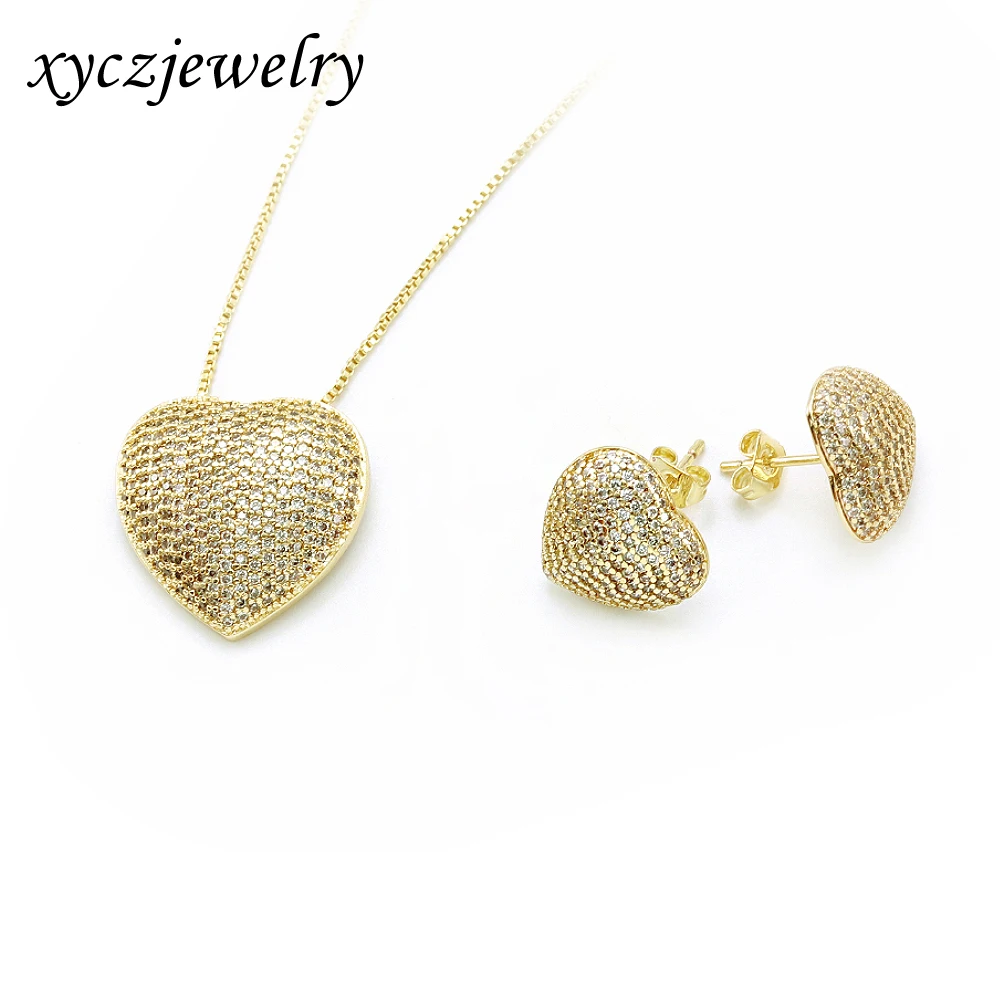 Classic Brass18k Gold Plated White CZ Jewelry Set Heart Earrings necklace 
Classic Brass18k Gold Plated White CZ Jewelry Set Heart Earrings necklace