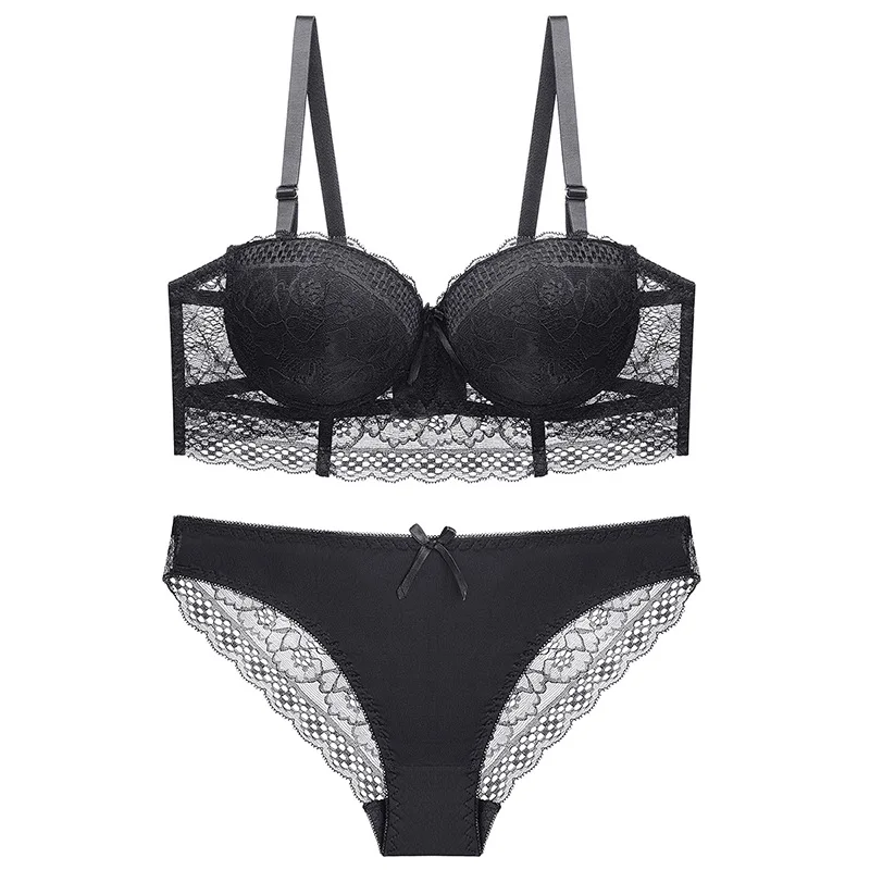Manufacturers direct increase the size of sexy lace bra set European and American hollow underwear thin underwear set
Manufacturers direct increase the size of sexy lace bra set European and American hollow underwear thin underwear set