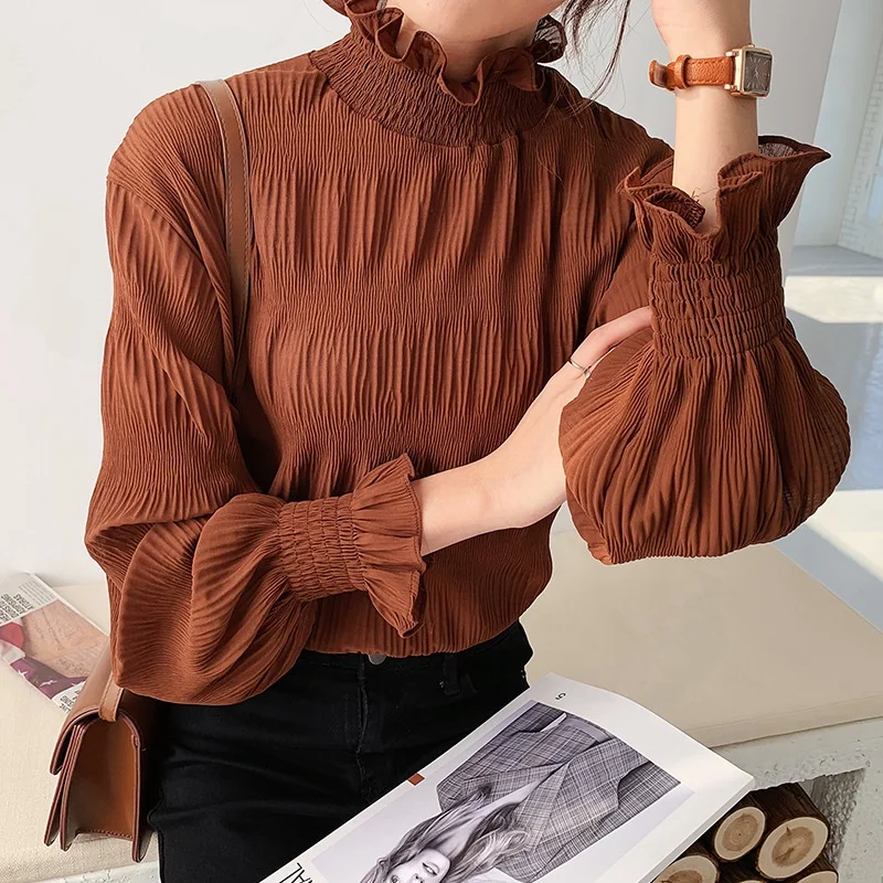 B62534A Chiffon upper garment for women autumn new fashion ruffled high collar blouse
B62534A Chiffon upper garment for women autumn new fashion ruffled high collar blouse
