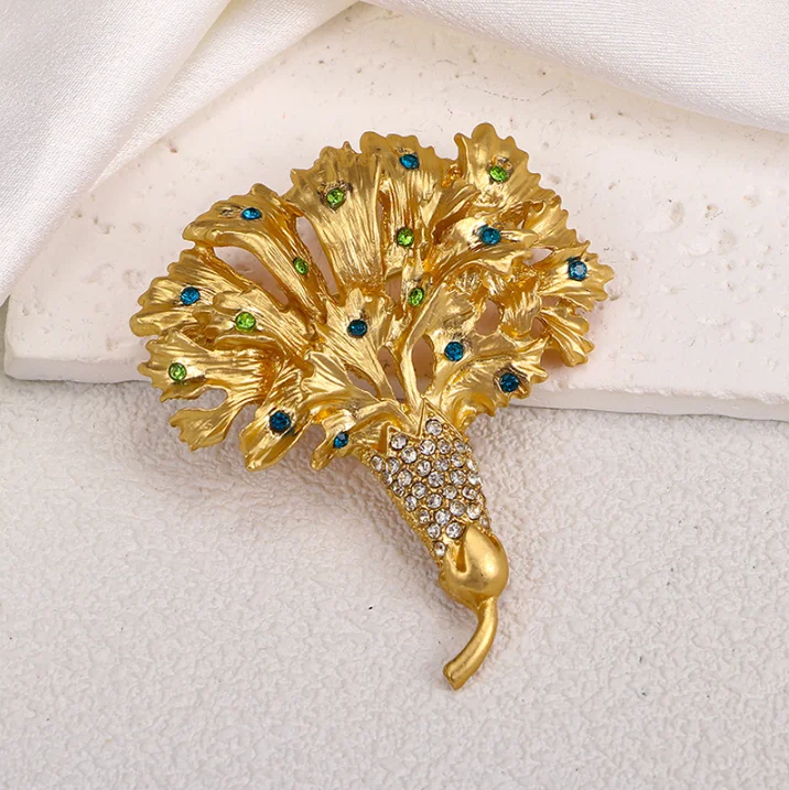Vintage Alloy Diamonds Flower Brooch For Women Fashion Dress Coat Accessories Jewelry
Vintage Alloy Diamonds Flower Brooch For Women Fashion Dress Coat Accessories Jewelry