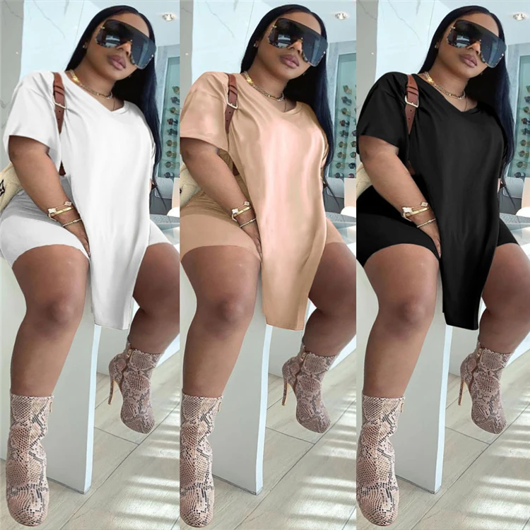 DUODUOCOLOR Leisure solid color v neck slit t shirt plus size shorts two piece set summer 2021 clothing D98075
DUODUOCOLOR Leisure solid color v neck slit t shirt plus size shorts two piece set summer 2021 clothing D98075