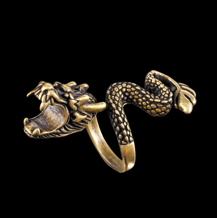New Arrival Smoking Accessories Weed Rolling Holder Cigarette Smoke Ring Holder Roach Clips, Silver,gold,rose gold
New Arrival Smoking Accessories Weed Rolling Holder Cigarette Smoke Ring Holder Roach Clips, Silver,gold,rose gold