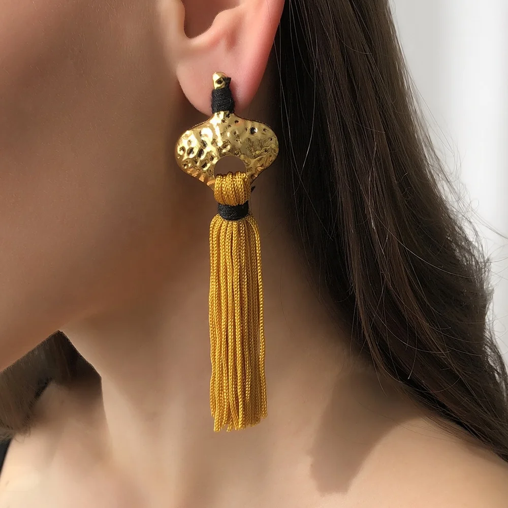 Kaimei 2021 new fashion simple bohemian long tassel earrings, retro personality multi-layered long tassel drop earrings women, Many colors fyi
Kaimei 2021 new fashion simple bohemian long tassel earrings, retro personality multi-layered long tassel drop earrings women, Many colors fyi