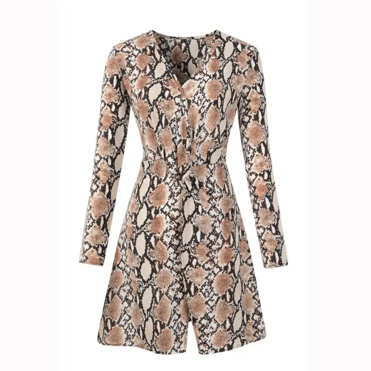 2021 High quality chiffon women's mini skirt animal print sexy leopard petticoat dresses
2021 High quality chiffon women's mini skirt animal print sexy leopard petticoat dresses