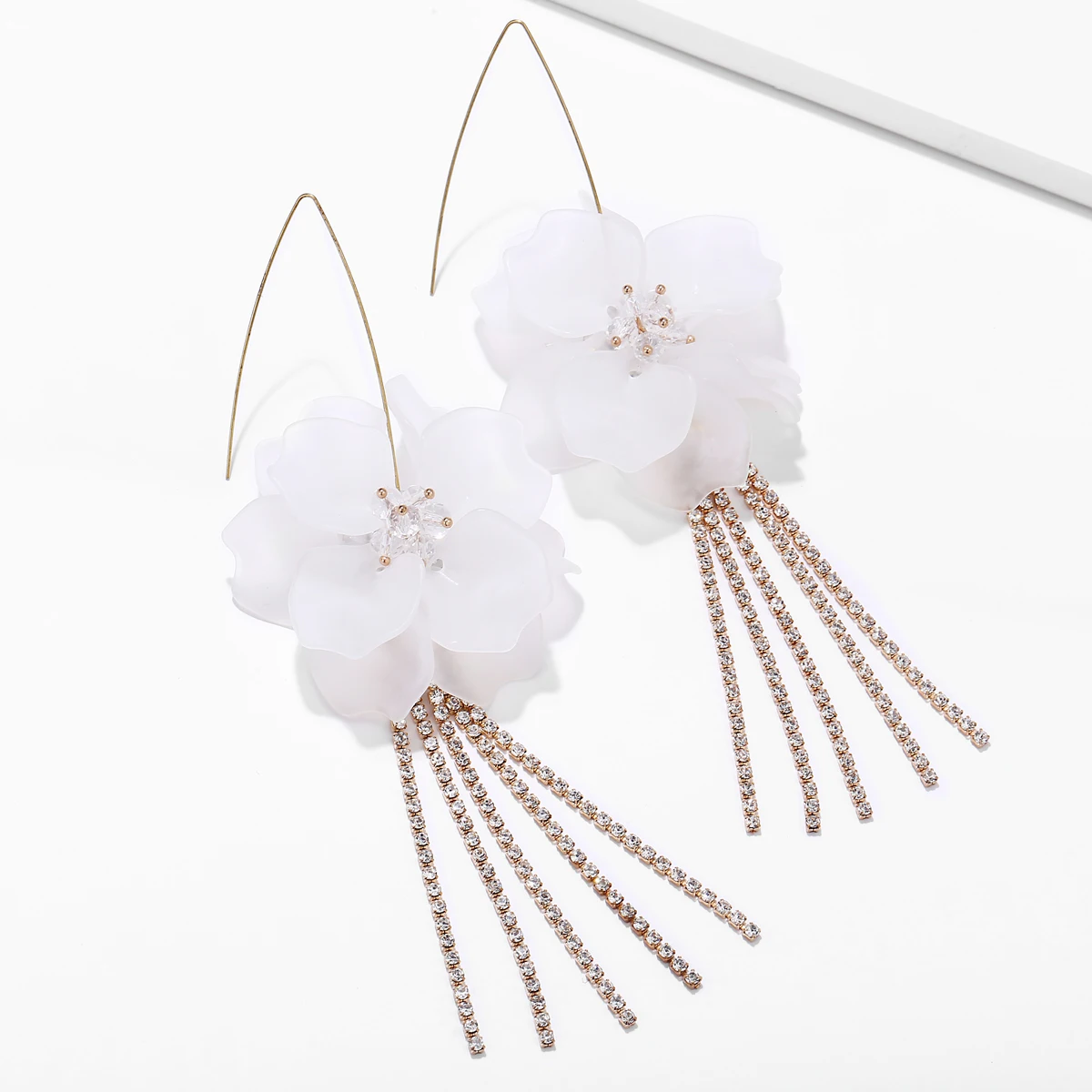 5120 Hot sale Jewelry ZA Resin Flower Drop Earrings Delicate 3D Acrylic Flower Rhinestone Crystal Tassel Girls Earrings
5120 Hot sale Jewelry ZA Resin Flower Drop Earrings Delicate 3D Acrylic Flower Rhinestone Crystal Tassel Girls Earrings