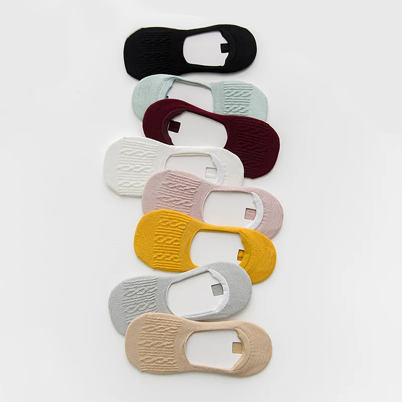 Fashion women casual no show socks cotton low cut socks non-slip custom logo sport socks
Fashion women casual no show socks cotton low cut socks non-slip custom logo sport socks