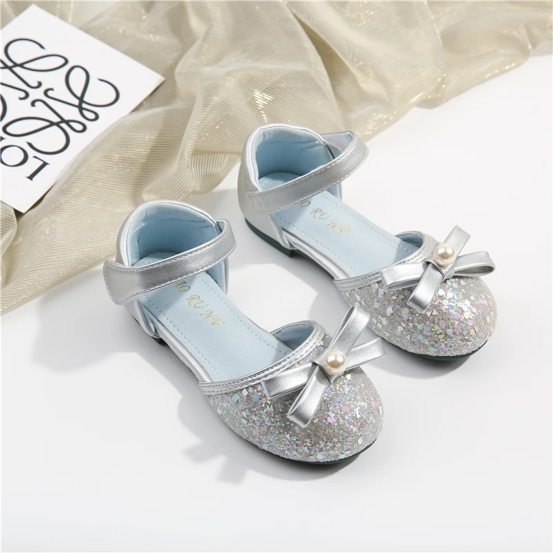 Comfortable Glitter Material Economical Custom Design Girls Children Princess dress Shoe
Comfortable Glitter Material Economical Custom Design Girls Children Princess dress Shoe