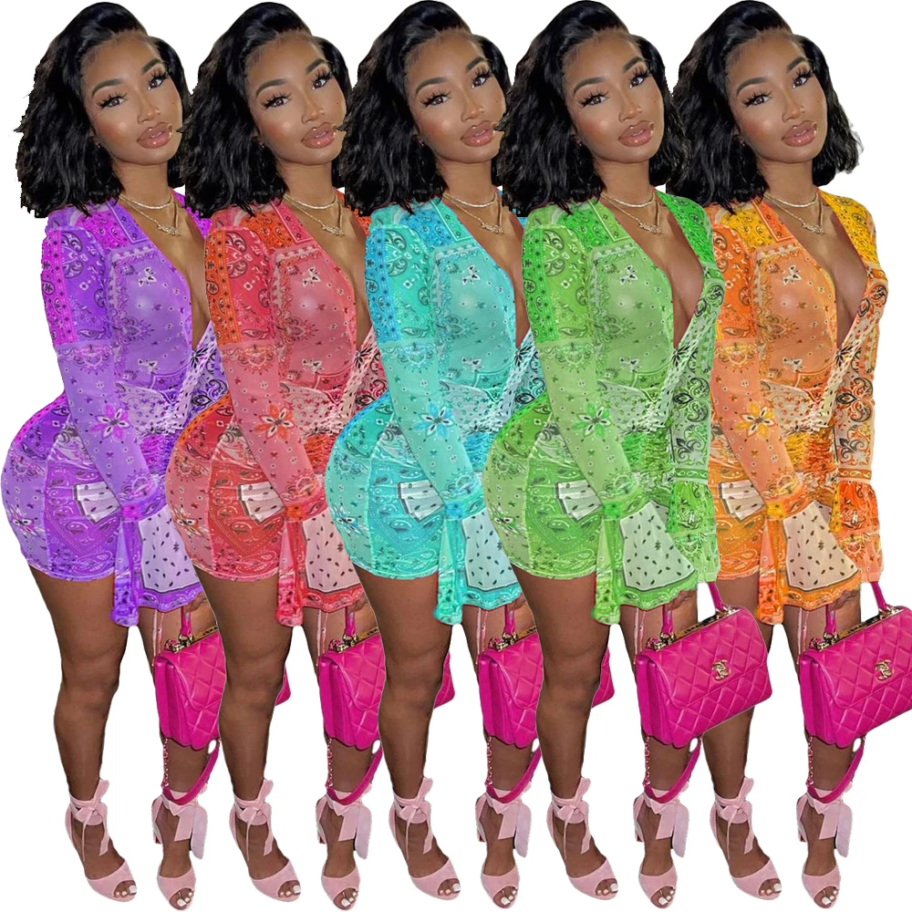 2021 women's skirt Spring Summer tshirt Sexy V Neck Long Sleeve Beach Vintage Floral Print Party Mini Dress Women clothing
2021 women's skirt Spring Summer tshirt Sexy V Neck Long Sleeve Beach Vintage Floral Print Party Mini Dress Women clothing