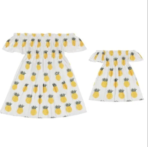Family Matching Clothing Mom And Baby Girls Wedding Party Flower Dress Off Shoulder Pineapple Print Mother Daughter Dresses
Family Matching Clothing Mom And Baby Girls Wedding Party Flower Dress Off Shoulder Pineapple Print Mother Daughter Dresses