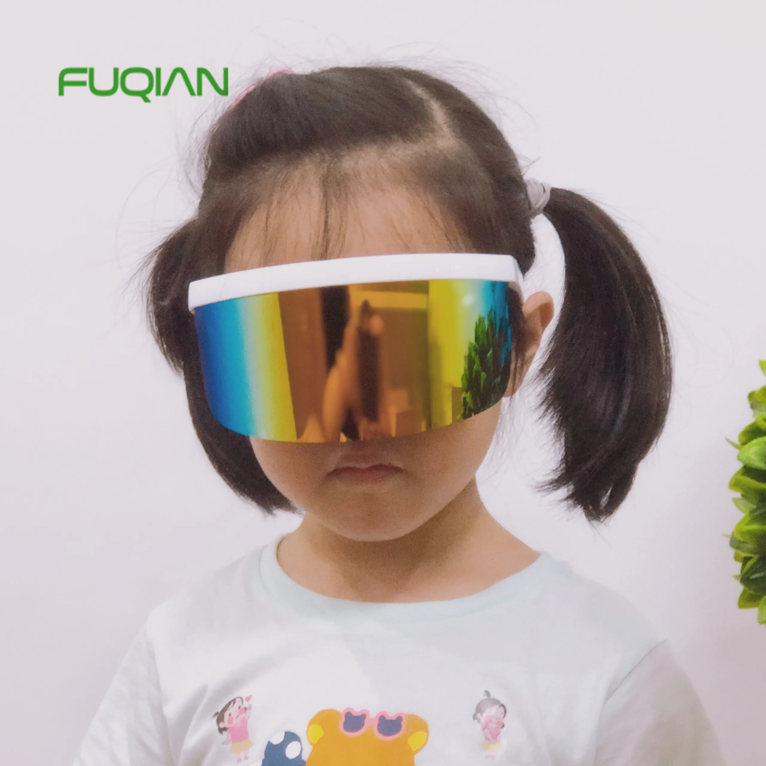 Fashion One Piece Oversize Custom Logo Sports Shield Kids Sunglasses
Fashion One Piece Oversize Custom Logo Sports Shield Kids Sunglasses