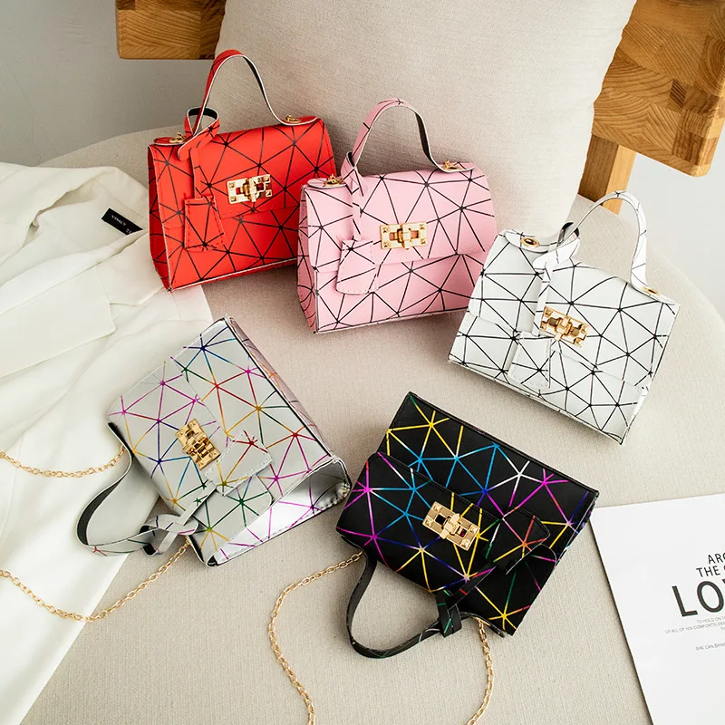 Cross Body Bag Wholesales Ladies Summer Handbag Wholesale Womens Handbags Messenger Bag Ladies Luxury Chains Shoulder Bags 
Cross Body Bag Wholesales Ladies Summer Handbag Wholesale Womens Handbags Messenger Bag Ladies Luxury Chains Shoulder Bags