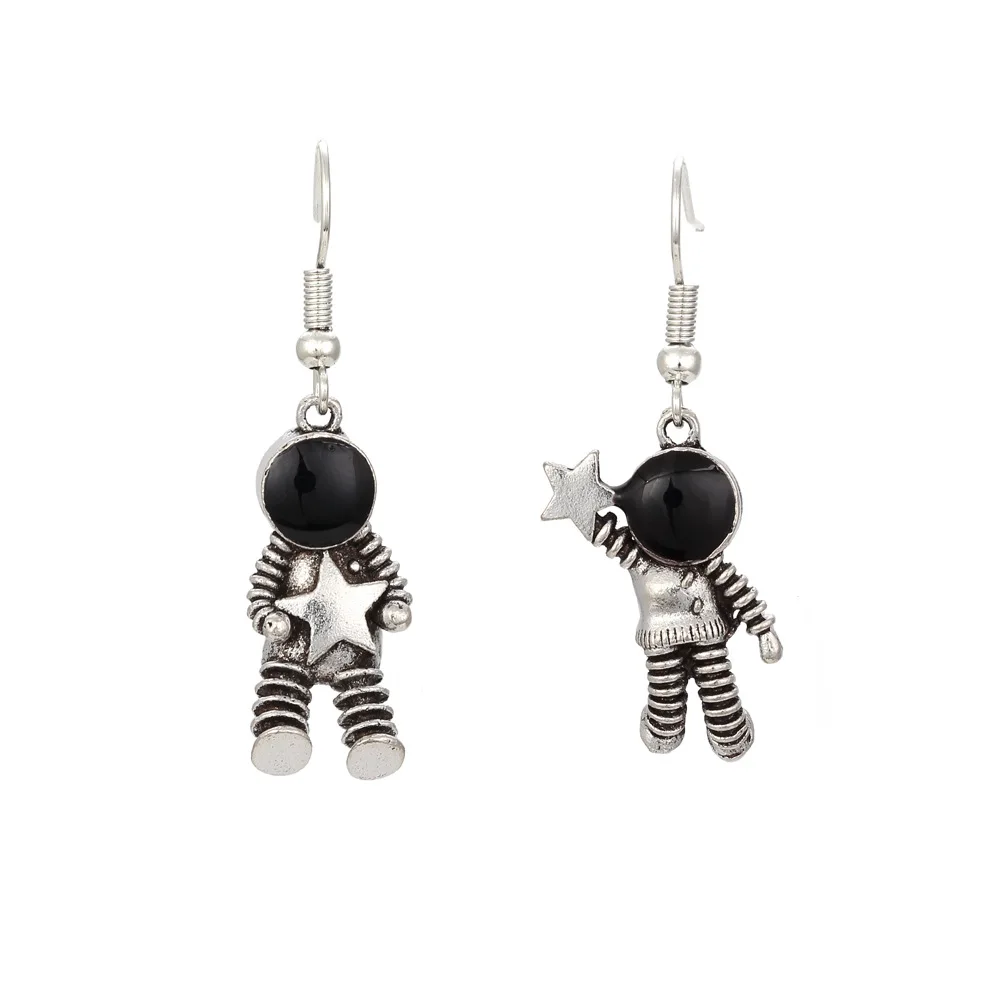 Retro Space Astronaut Earrings Fashion Creative Alloy Silver Plated Cartoon Character Earrings 2021, Like picture
Retro Space Astronaut Earrings Fashion Creative Alloy Silver Plated Cartoon Character Earrings 2021, Like picture