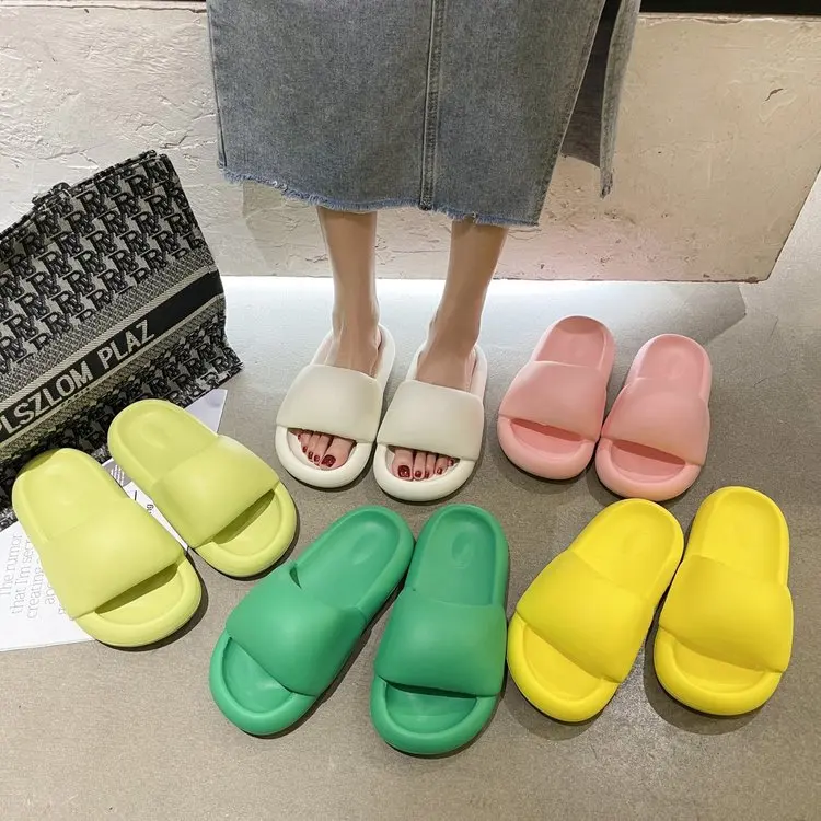 2022 New Unisex Summer Sandals Woman Flat Slides Shoes Women Slip On PVC Indoor Beach Ladies Slippers
2022 New Unisex Summer Sandals Woman Flat Slides Shoes Women Slip On PVC Indoor Beach Ladies Slippers
