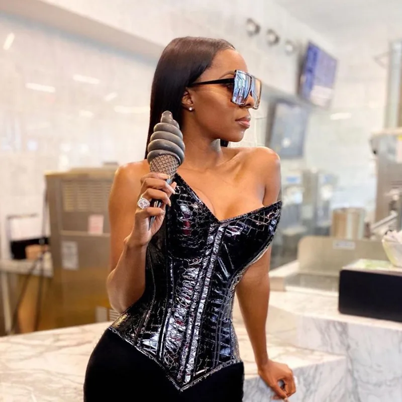 Wholesale new fashion womens corset tops slim sexy bandage pu leather top, Photo shows
Wholesale new fashion womens corset tops slim sexy bandage pu leather top, Photo shows