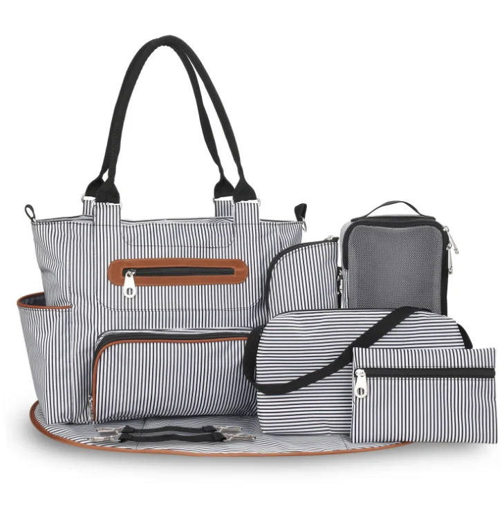 Wholesales 7 pcs tote diaper bag set large capacity travel baby diaper organizer portable nappy changing bag with pad, 2 colors for option
Wholesales 7 pcs tote diaper bag set large capacity travel baby diaper organizer portable nappy changing bag with pad, 2 colors for option