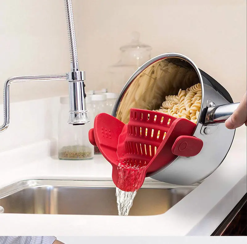New hot universal design bpa free extremely durable easy two clips on all pots and bowl silicone strainer kitchen, Four color
New hot universal design bpa free extremely durable easy two clips on all pots and bowl silicone strainer kitchen, Four color