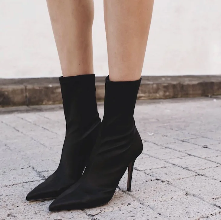 DEleventh Shoes Woman Punk Style Elegant Stretch Heels Fabric Ankle Boots Pointy Toe Stiletto High Heels Formal Shoes In Stock
DEleventh Shoes Woman Punk Style Elegant Stretch Heels Fabric Ankle Boots Pointy Toe Stiletto High Heels Formal Shoes In Stock