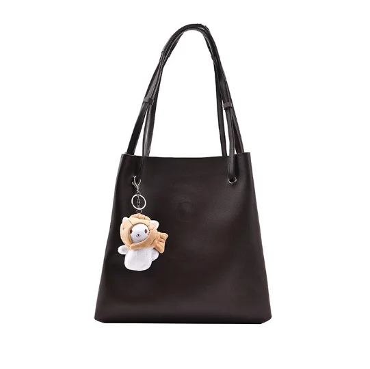 21 cute pendant handbag large capacity handbag Japanese Korean college Style Soft Leather One Shoulder Messenger Bag, Customized color
21 cute pendant handbag large capacity handbag Japanese Korean college Style Soft Leather One Shoulder Messenger Bag, Customized color