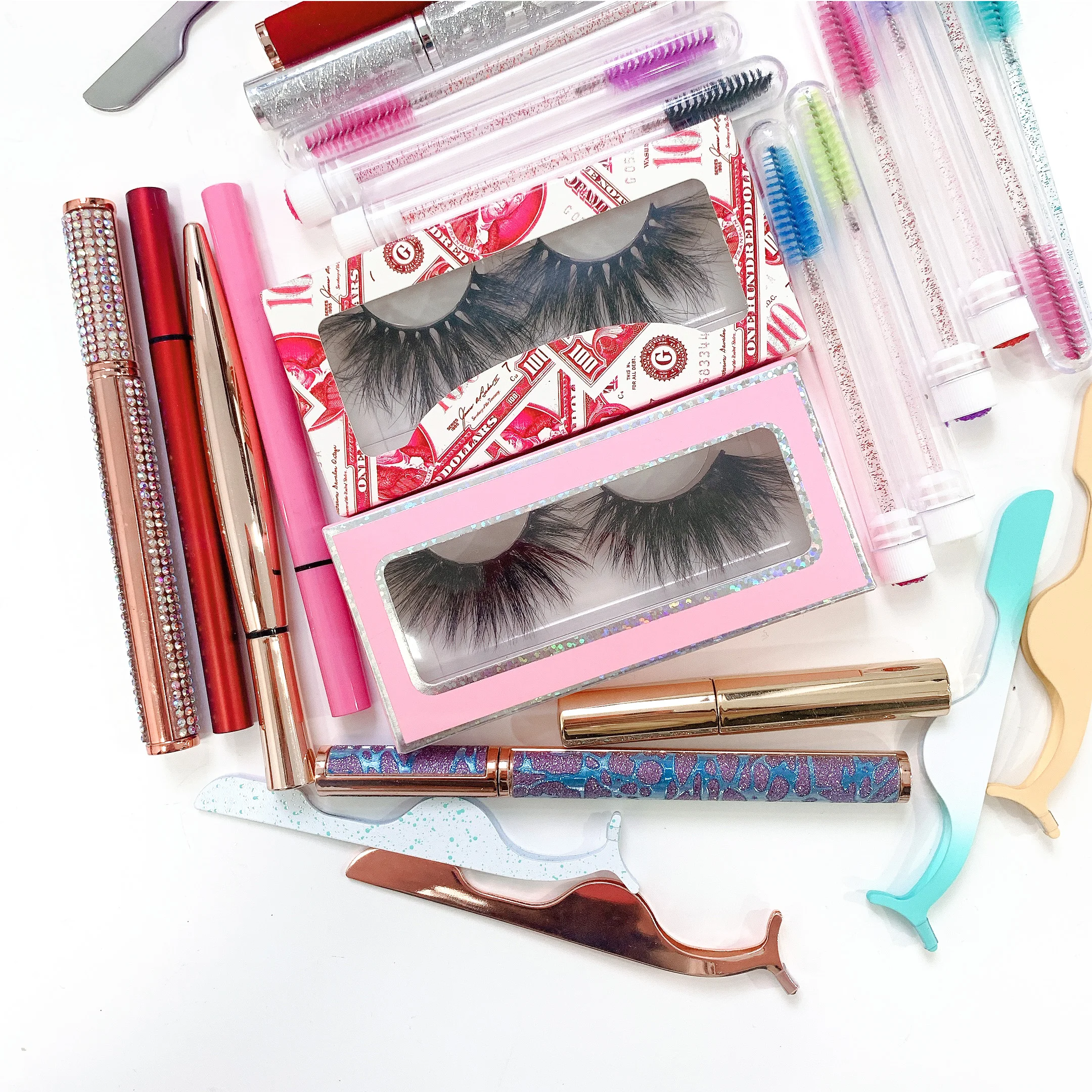 2021 New hot sale eye lashes case packaging full strip lashes wholesale fluffy mink eyelashes, Black color
2021 New hot sale eye lashes case packaging full strip lashes wholesale fluffy mink eyelashes, Black color