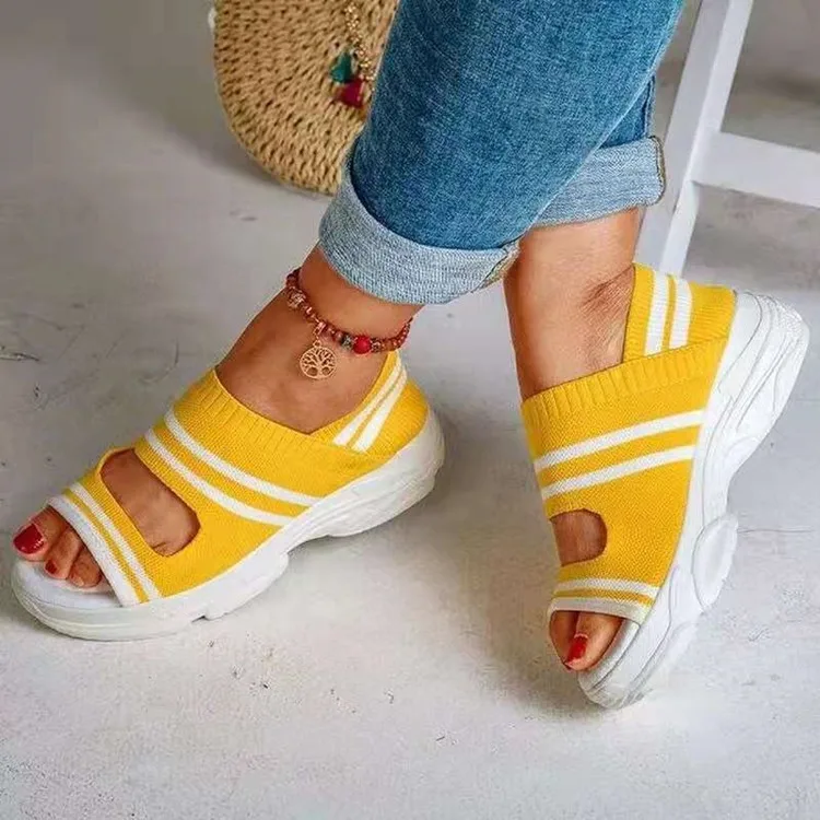 New summer casual fashion platform wedge with fish mouth large size women's foam sandals
New summer casual fashion platform wedge with fish mouth large size women's foam sandals