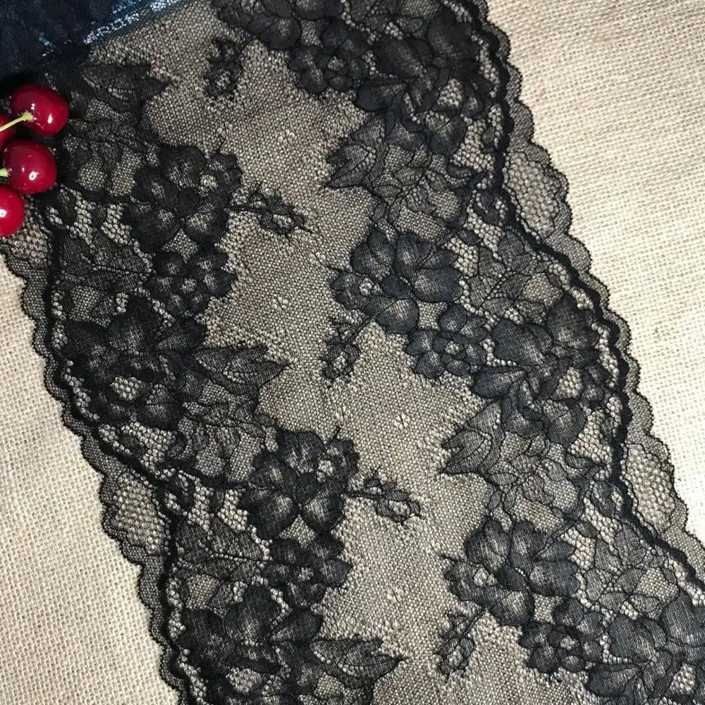 9.9 inch E2261 Customized color white Black gorgeous lace trim is used to Decoration for lace skirt edges, As customized
9.9 inch E2261 Customized color white Black gorgeous lace trim is used to Decoration for lace skirt edges, As customized