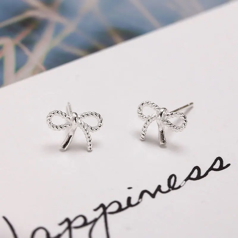 Exquisite Fashion 925 Sterling Silver Butterfly Knot Stud Earrings S925 Sterling Silver Bow Earring for Women
Exquisite Fashion 925 Sterling Silver Butterfly Knot Stud Earrings S925 Sterling Silver Bow Earring for Women