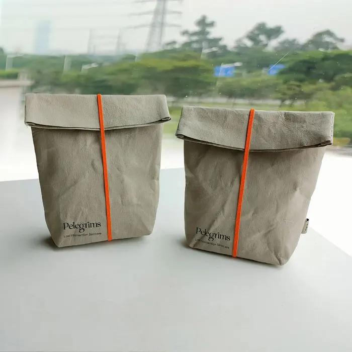 Custom Logo Private Label Eco Cosmetic Packaging Bag Tyvek Paper Travel Makeup Bag Zipped Waterproof Cosmetic Pouch
Custom Logo Private Label Eco Cosmetic Packaging Bag Tyvek Paper Travel Makeup Bag Zipped Waterproof Cosmetic Pouch