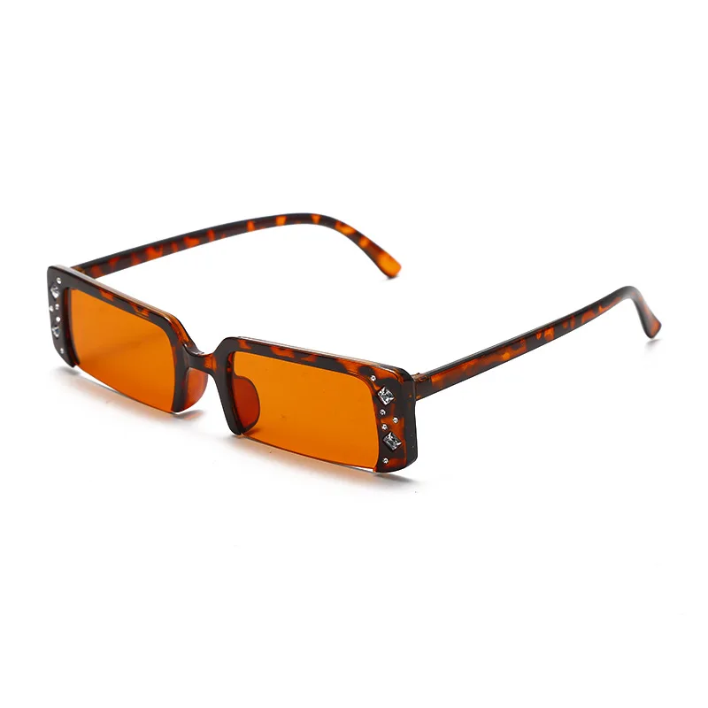 European and American trend small square frame sunglasses set with metal hinge drill half frame sunglasses street shot glasses
European and American trend small square frame sunglasses set with metal hinge drill half frame sunglasses street shot glasses