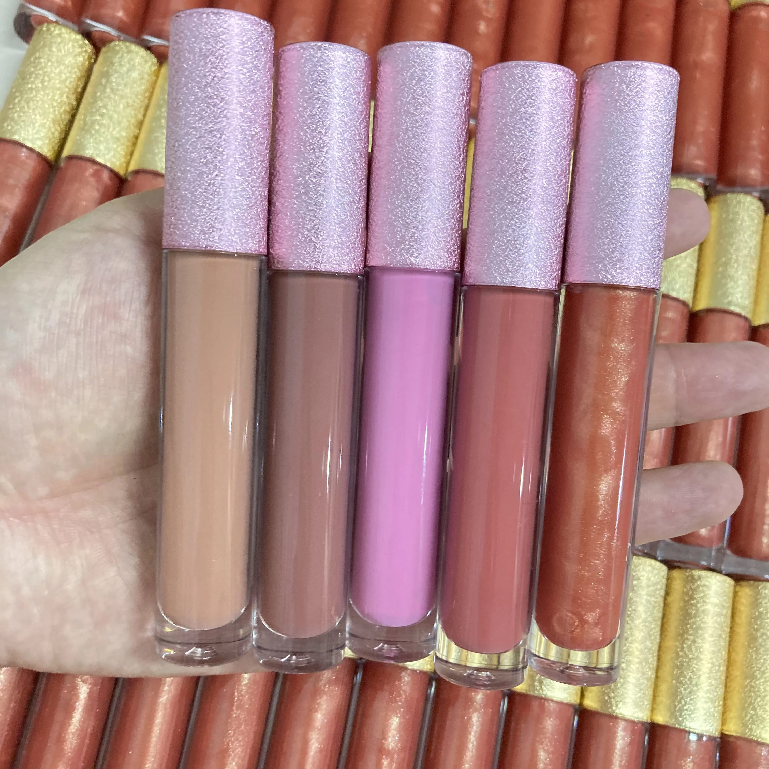 Custom lipgloss boxes luxury lip gloss container 40 color matte lip glosses private label
Custom lipgloss boxes luxury lip gloss container 40 color matte lip glosses private label