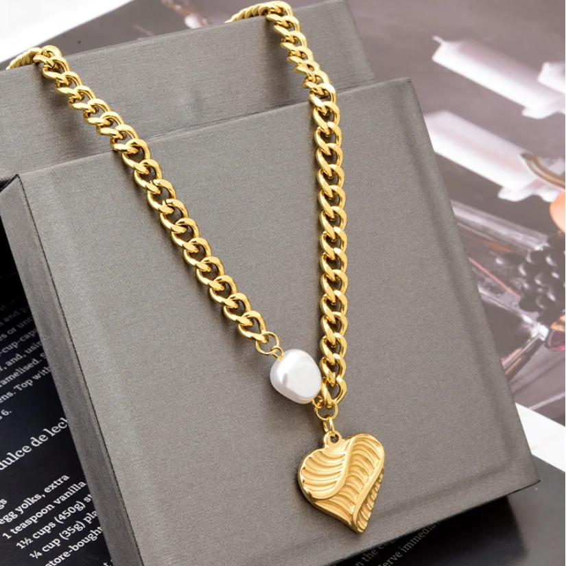 Fine Jewelry Pearl Love Heart Ripple Charms Thick Chain Choker Necklaces Pendants For Women
Fine Jewelry Pearl Love Heart Ripple Charms Thick Chain Choker Necklaces Pendants For Women
