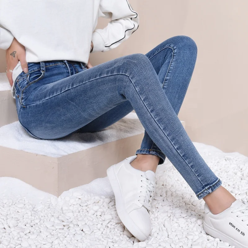 2021 New Close-Fitting Pants High Waist Loose Comfortable Jeans Women Plus Size Pants Fashionable Casual Skinny lady Jeans, Customized color
2021 New Close-Fitting Pants High Waist Loose Comfortable Jeans Women Plus Size Pants Fashionable Casual Skinny lady Jeans, Customized color