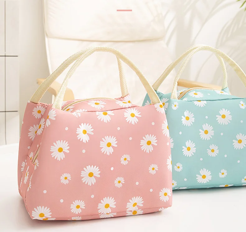 New Design Girls Cooler Bag Thermal Insulated Handbag Lunch Box Bag for Students Light-weight Easy Carry Bag for Food and Drink
New Design Girls Cooler Bag Thermal Insulated Handbag Lunch Box Bag for Students Light-weight Easy Carry Bag for Food and Drink