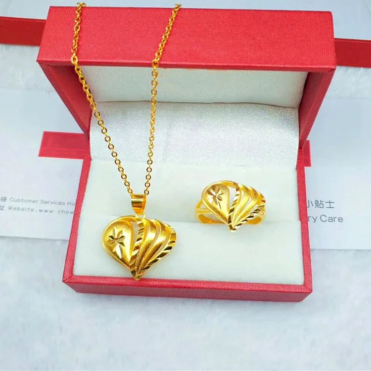 Gold Matte Love Heart Pendant Brass Gold Plated Jewelry Imitation Gold Ring And Pendant Two-Piece Set For Women
Gold Matte Love Heart Pendant Brass Gold Plated Jewelry Imitation Gold Ring And Pendant Two-Piece Set For Women