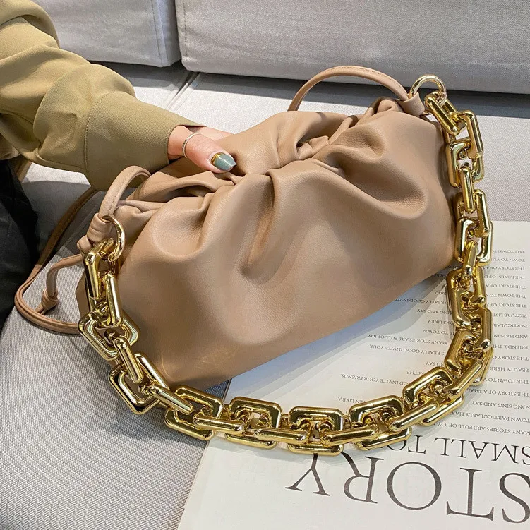 Desinger Brand Chain Women Shoulder bags Winter new ladies Hand bags Fashion PU Leather Crossbody Bags Ruched handbag, Women's clutches bolsa party bags
Desinger Brand Chain Women Shoulder bags Winter new ladies Hand bags Fashion PU Leather Crossbody Bags Ruched handbag, Women's clutches bolsa party bags