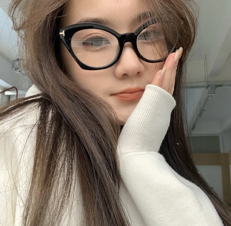 2021 new retro cateye anti blue light blocking eyeglasses vintage cat eye personality computer glasses frame women
2021 new retro cateye anti blue light blocking eyeglasses vintage cat eye personality computer glasses frame women