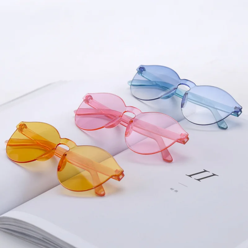 Children's transparent candy color sunglasses baby boys and girls fashion cute round frame glasses, As the picture shows
Children's transparent candy color sunglasses baby boys and girls fashion cute round frame glasses, As the picture shows
