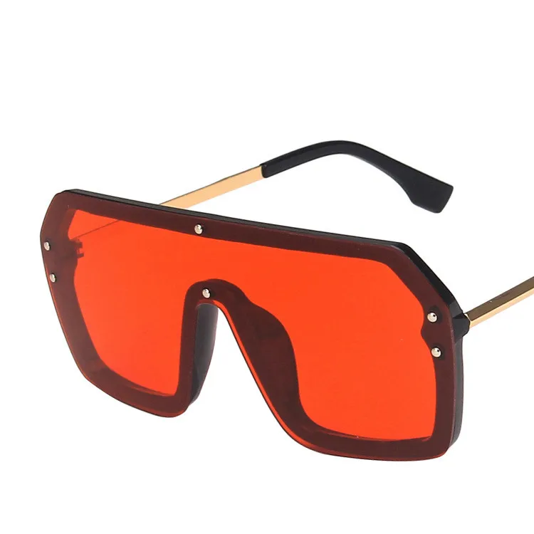 Hot Selling One Piece Fashion Big Frame Oversized Women Sunglasses Metal Ocean Lens Custom Logo Shades Sunglasses, Picture shows
Hot Selling One Piece Fashion Big Frame Oversized Women Sunglasses Metal Ocean Lens Custom Logo Shades Sunglasses, Picture shows