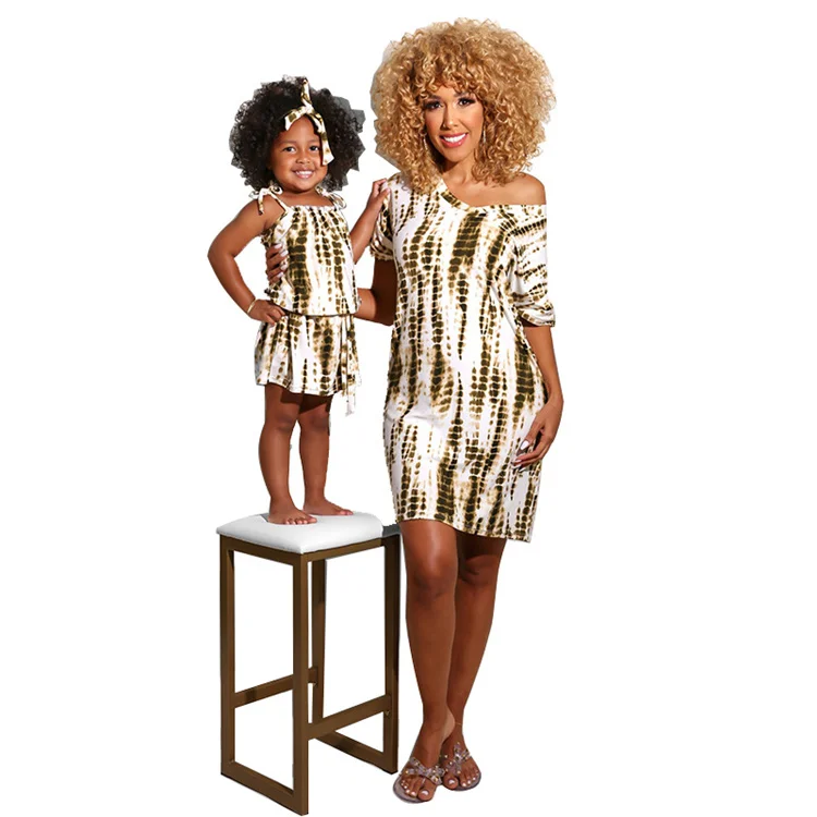 summer 2021 new fashion plus size Print Lace Casual V-neck Sling Short Sleeve short dress Parent-child Set for holiday
summer 2021 new fashion plus size Print Lace Casual V-neck Sling Short Sleeve short dress Parent-child Set for holiday