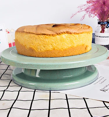 DIY Baking Cake Pan Decorating Plate Rotating Table Round Cake Stand Tool Cake Rotary Turntable, White
DIY Baking Cake Pan Decorating Plate Rotating Table Round Cake Stand Tool Cake Rotary Turntable, White