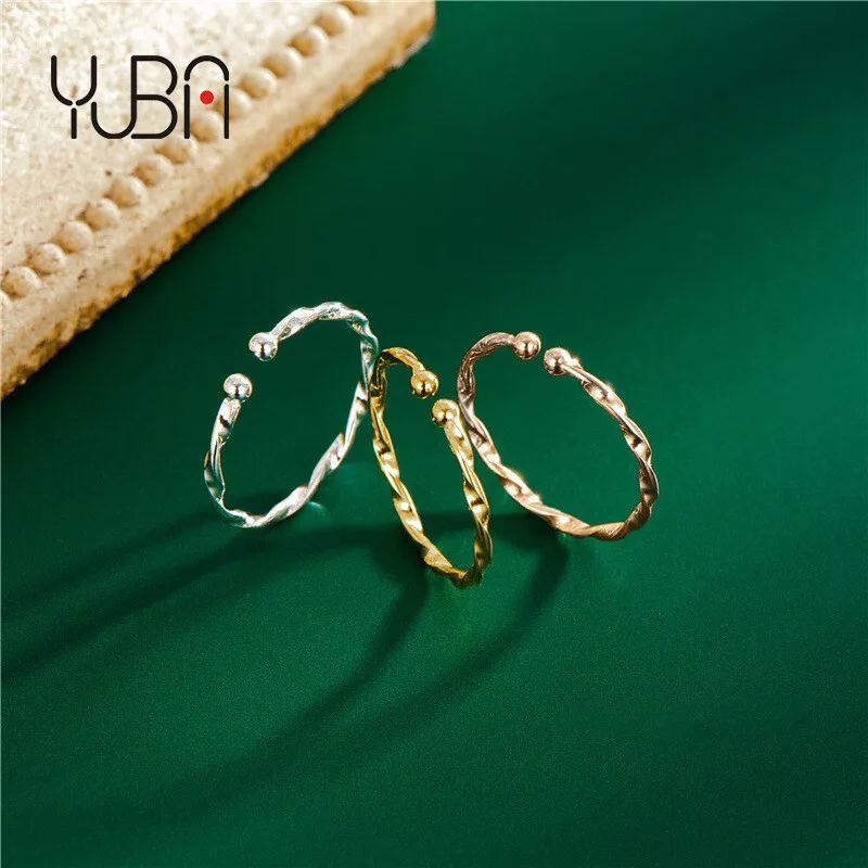 Simple S925 Sterling Silver Gold Plating Rings Adjustable Thin Twisted Finger Rings For Women
Simple S925 Sterling Silver Gold Plating Rings Adjustable Thin Twisted Finger Rings For Women